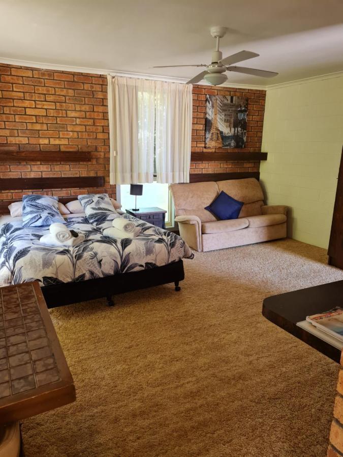 Toora Lodge Motel Экстерьер фото