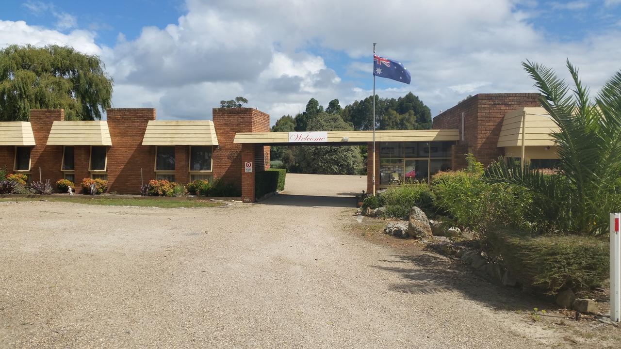 Toora Lodge Motel Экстерьер фото