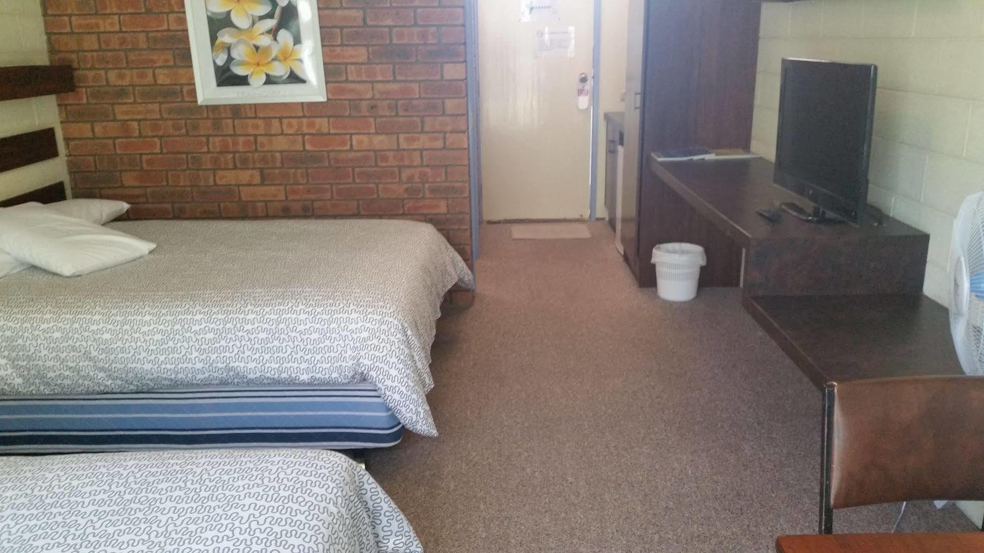 Toora Lodge Motel Экстерьер фото